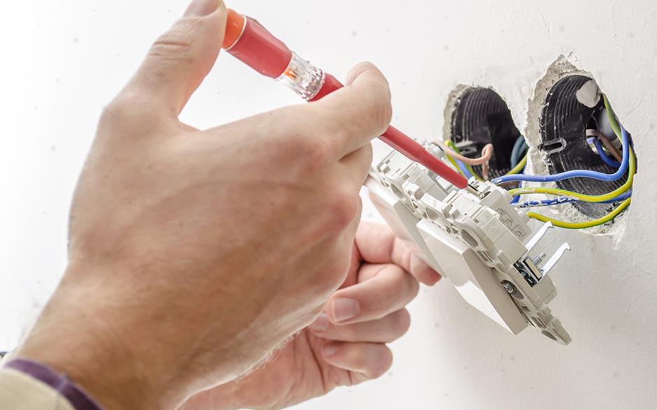 électricien de maintenance Porcheville