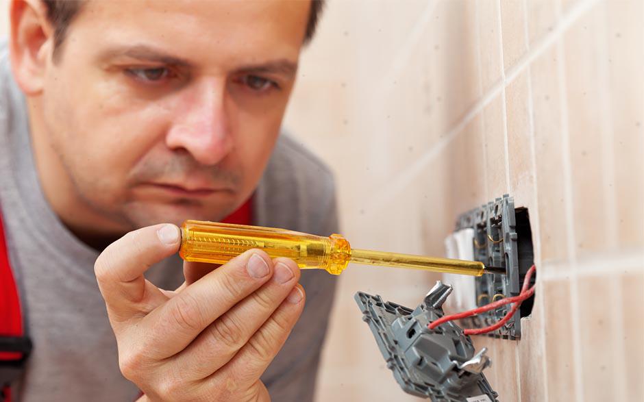 électricien de maintenance Porcheville